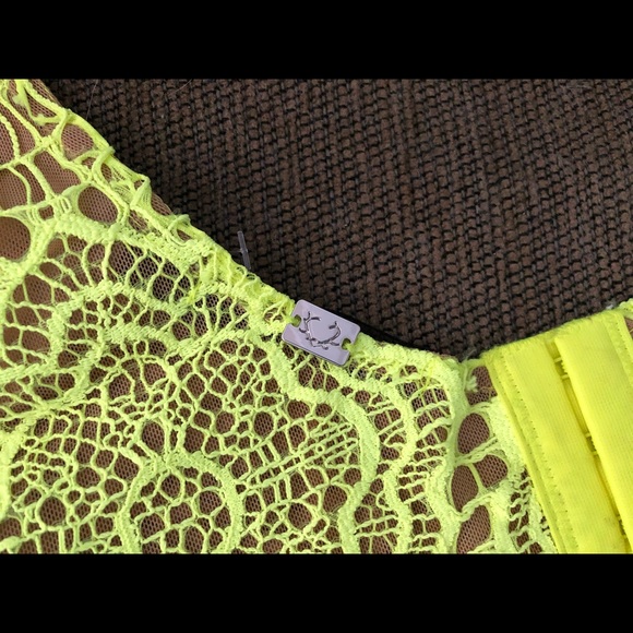 NWOT For Love and Lemons Spring Fling Bra Top L - Picture 9 of 12